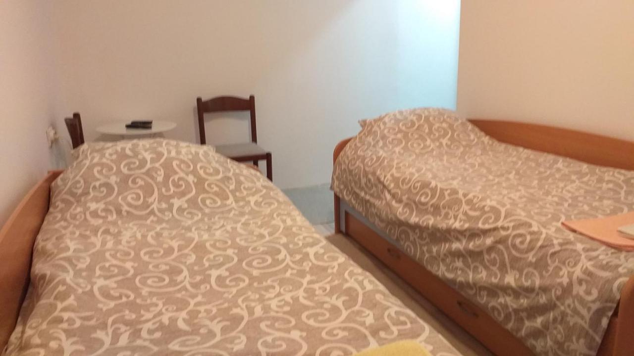 Guest House Vila Banjica Пирот Экстерьер фото